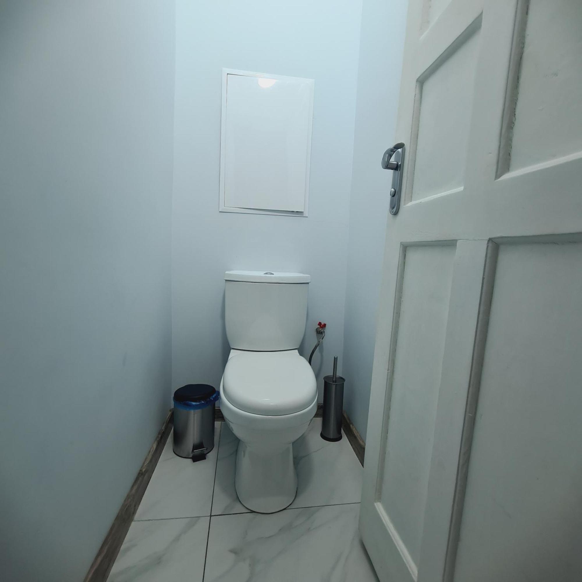 Apartment Ultracentral 2bd With Terrace Kischinau