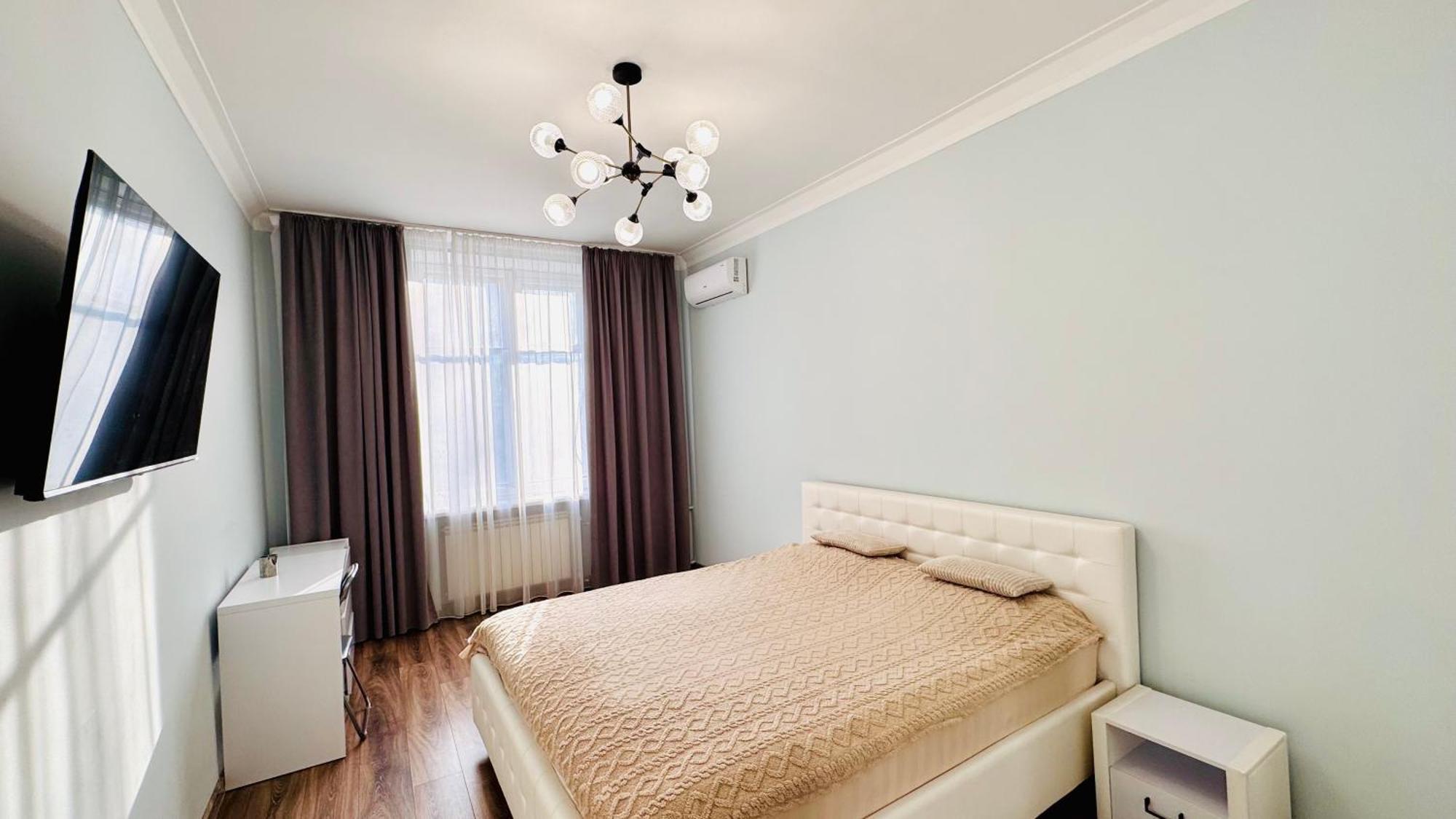 Ultracentral 2bd With Terrace Kischinau